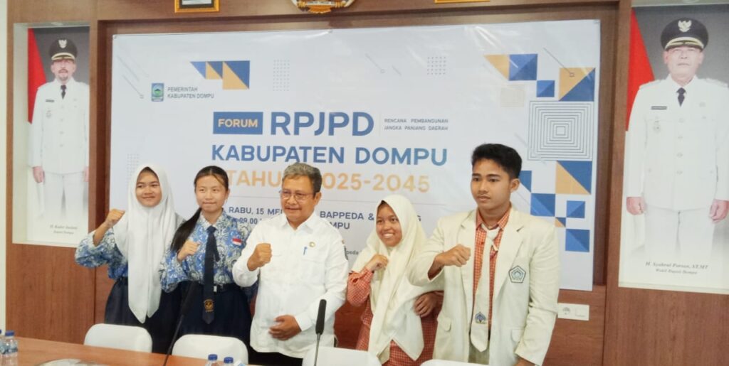 Bappeda dan Litbang Dompu Galang Pelajar Bahas Rencana Pembangunan Jangka Panjang Daerah di 2025-2045