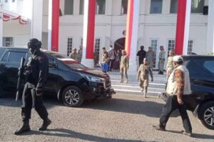 KPK diminta piknik ke Dompu
