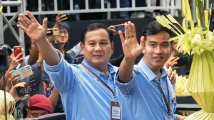 Gibran Itu Bukan Ban Serep Prabowo, Tapi Tiga Periode Jokowi