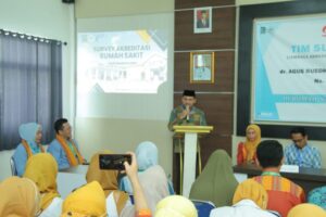 Sambut Tim Surveyor RS Pratama Manggelewa, Bupati Dompu: Utamakan Pelayanan Warga Kurang Mampu