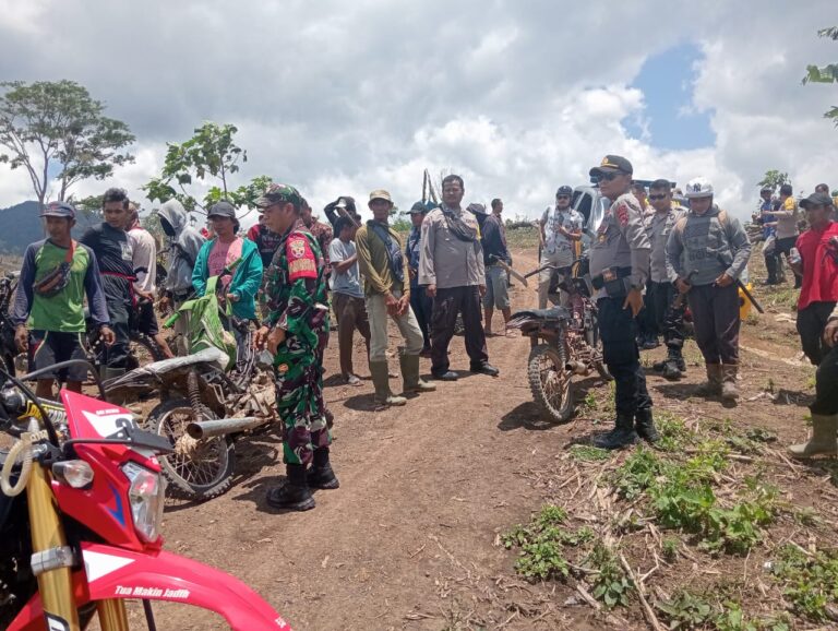 Babinsa Saneo selamatkan sumber air warga tiga desa