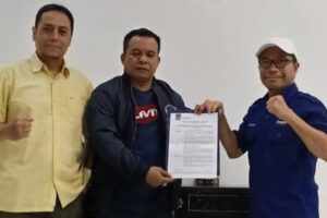 Fisik SK NasDem diterima, Muttakun tinggal dilantik