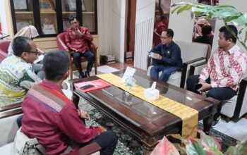 Pusat lepas tangan, nasib honorer non database dilimpahkan ke Pemkab Dompu