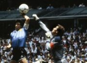 Perang dan gol tangan FIFA